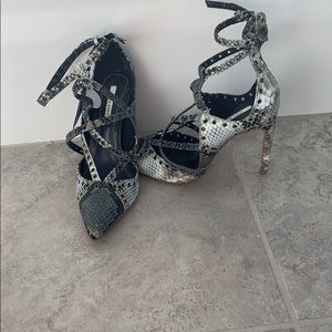 Zara Shoes - MOVING SALE Zara Snakeskin Heels Zara Shoes - MOVING SALE Zara Snakeskin Heels